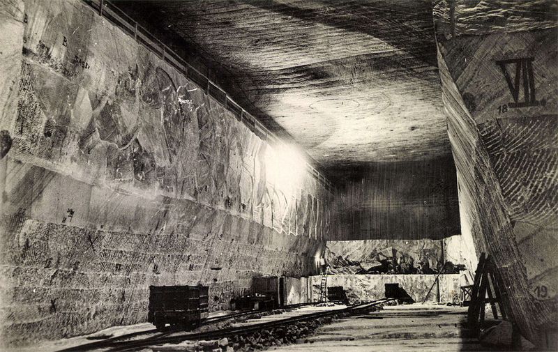 Illustration for article titled These Incredible Salt Mines Are Like Another World Beneath Our Feet